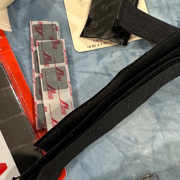 Assorted Velcro - Picture 3 of 6